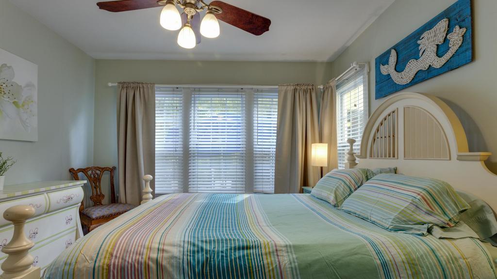 Pag Beachhouse Rentals St. Pete Beach Eksteriør billede